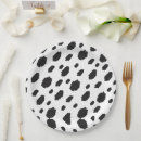 Search for black and white spots plates Cow