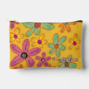 Search for good cosmetic bags For her