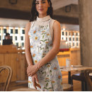 Search for daisies aprons White