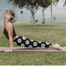 Search for black and white daisy leggings Pattern