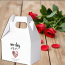 Search for red heart favour boxes Simple