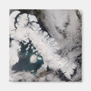 Search for arctic fox magnets Canada
