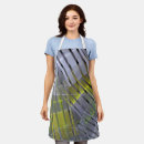 Search for stripped aprons For her