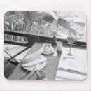 Search for breakfast mouse mats Black