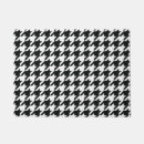 Search for black and white doormats Pattern