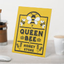Search for apiary signs Queen bee