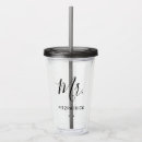 Search for plastic drinkware For him