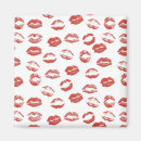 Search for red lips magnets Kiss