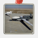 Search for defence christmas tree decorations Static