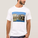 Search for alla tshirts Italian