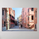 Search for couple walking art City