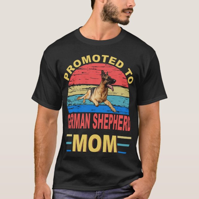 020 Promoted To German Shepherd Mum T-Shirt (Front)