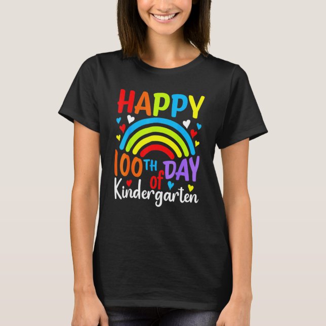 100 Days Of Kindergarten Happy 100th Day Of School T-Shirt (Front)