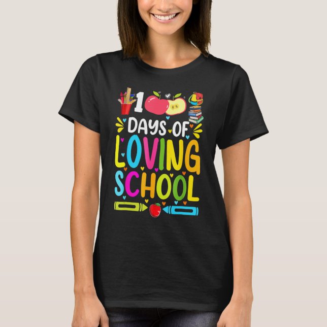 100 Days Of Loving School Cute 100th Day Of School T-Shirt (Front)