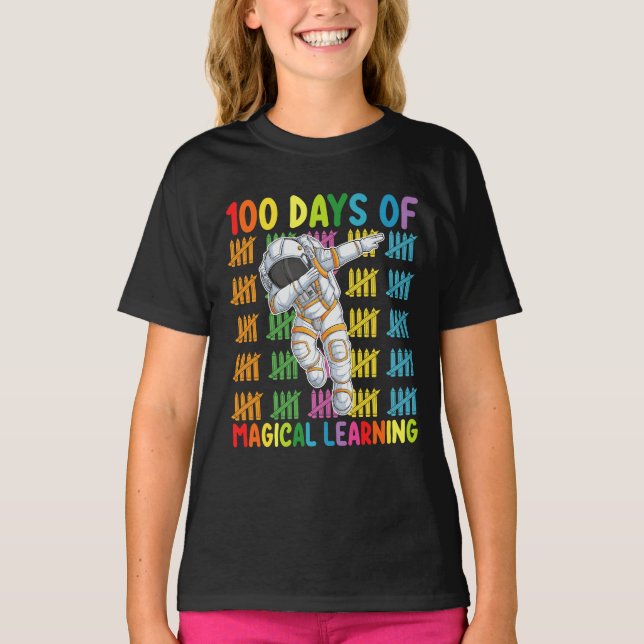100 Days Of Magical Learning Astronaut School T-Shirt (Front)