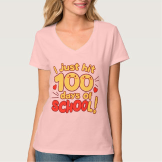 100 Days of School Kawaii Style Design T-Shirt