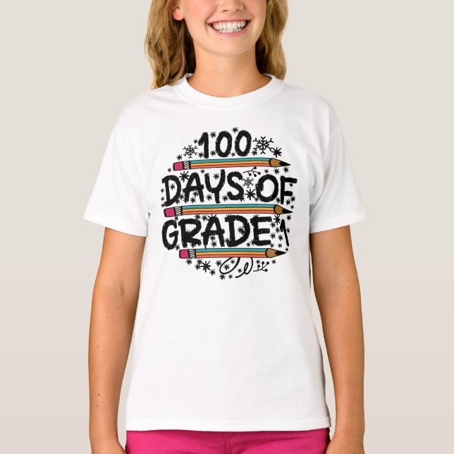 100 DAYS OF SCHOOL.                       T-Shirt (Front)