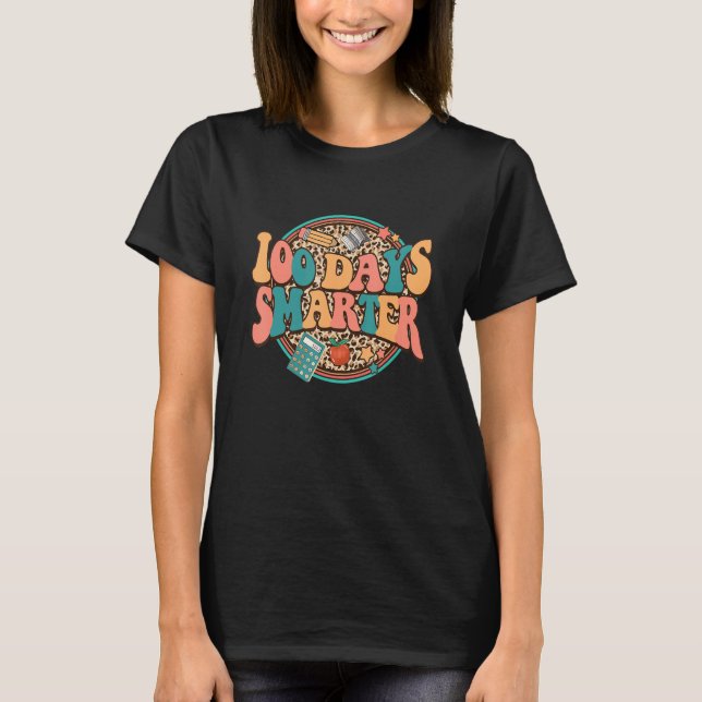 100 Days Smarter Leopard Teachers Kids Retro Groov T-Shirt (Front)