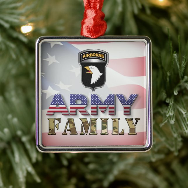 101st Airborne Division Army Family  Metal Tree Decoration (Tree)