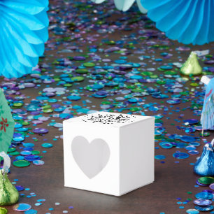 10 Heart Favour Boxes 25% OFF Bulk Buy Discount