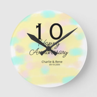 10 wedding anniversary yellow pastel name retro bo round clock
