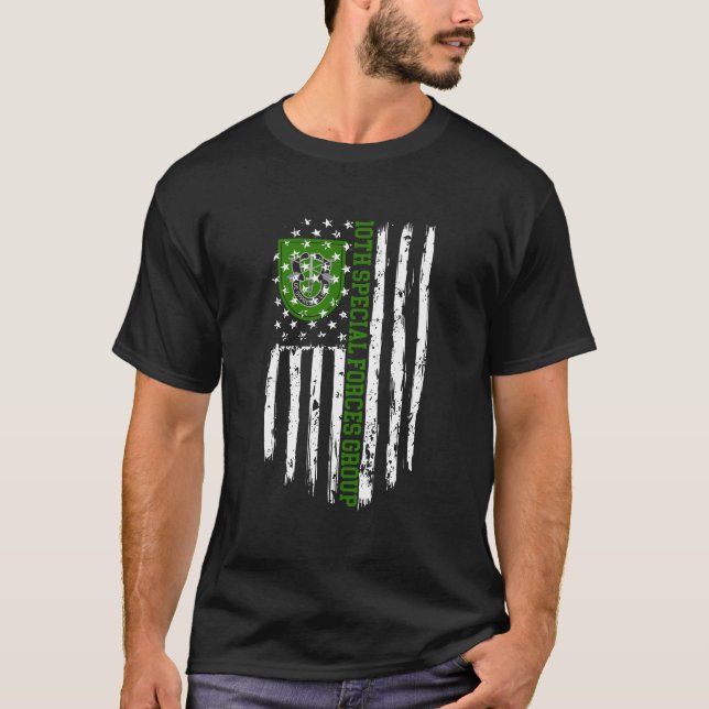 10Th Special Forces Group 10Th Sfg American Flag T-Shirt (Front)