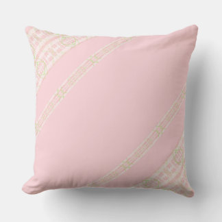 122.JPG CUSHION