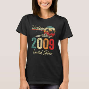 14 Year Old Gift Vintage 2009   14th Birthday T-Shirt