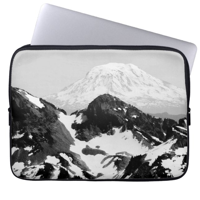 165 LAPTOP SLEEVE (Front)