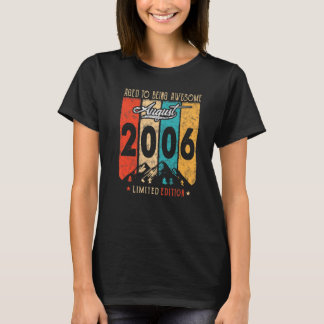 16 Year Old Retro Vintage August 2006 16th Birthd T-Shirt