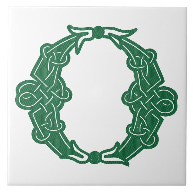 16th Century Celtic Knot Decorative Capital O Tile (Front)