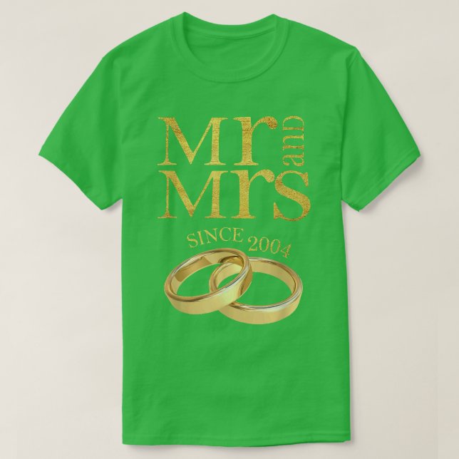 17th Wedding Anniversary Gift Mr & Mrs Since 2004  T-Shirt (Design Front)