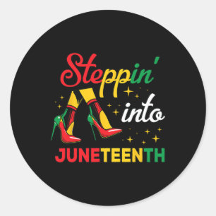 1865 Juneteenth Black Queen Stronge Smart Classic Round Sticker