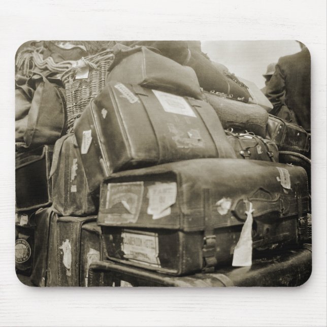 1890's TRAVEL LUGGAGE TEAMSTER WAGON SUITCASE Mouse Mat (Front)