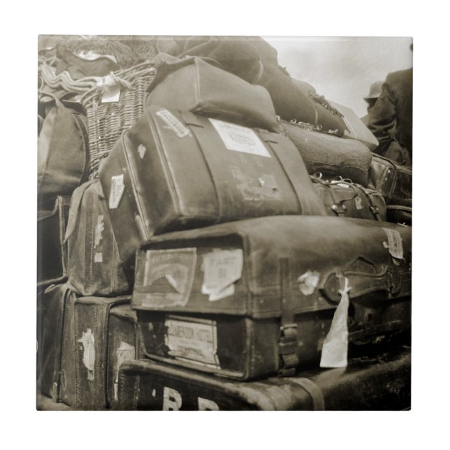 1890's TRAVEL LUGGAGE TEAMSTER WAGON SUITCASE Tile (Front)