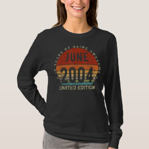 18 Years Old 18th Birthday Decorations Vintage Jun T-Shirt