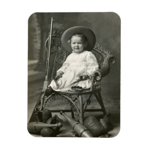 1910 American Tomboy Magnet