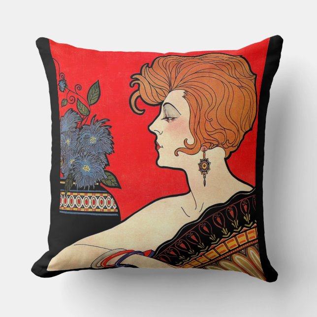 1925 woman cushion (Front)