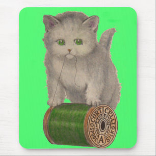 1930 Corticelli white kitten Mouse Mat