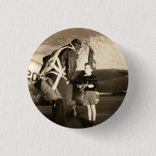 1940 American military pilot and young boy 3 Cm Round Badge