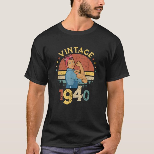 1940 Birthday Classic Retro Style Vintage  T-Shirt (Front)