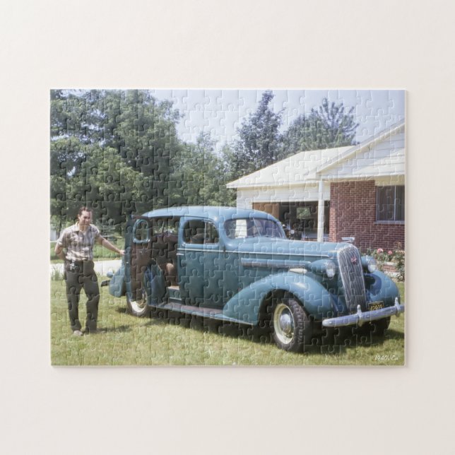 1940's Large Blue Vintage Classic Car Jigsaw Puzzle (Horizontal)