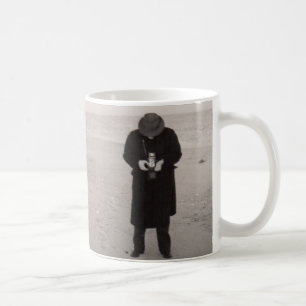 1940s photographer on the beach coffee mug