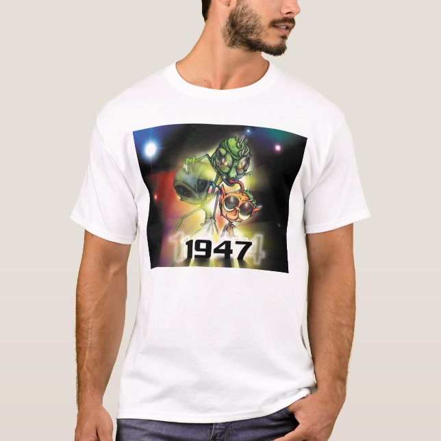 1947 triple alien T-Shirt (Front)