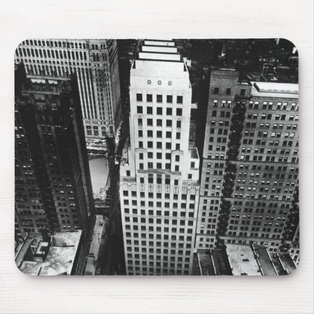 1960:  An aerial view of a Chicago skyscraper Mouse Mat (Front)