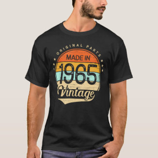 1965 Birthday Born In 1965        T-Shirt