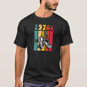 1970s Retro Vintage Style Hippie Disco Roller Skat T-Shirt
