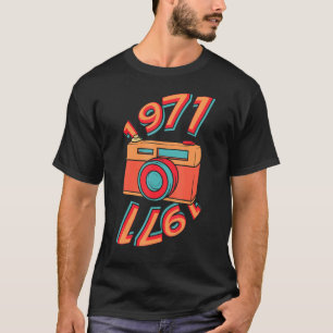1971 70's Camera Retro Era Vintage Generation Seve T-Shirt