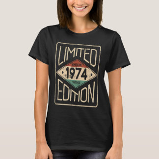 1974 Awesome Vintage Man Or Woman Birthday T-Shirt