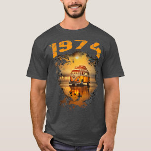 1974 Vintage Hippie Van Birthday Retro 70s Van T-Shirt